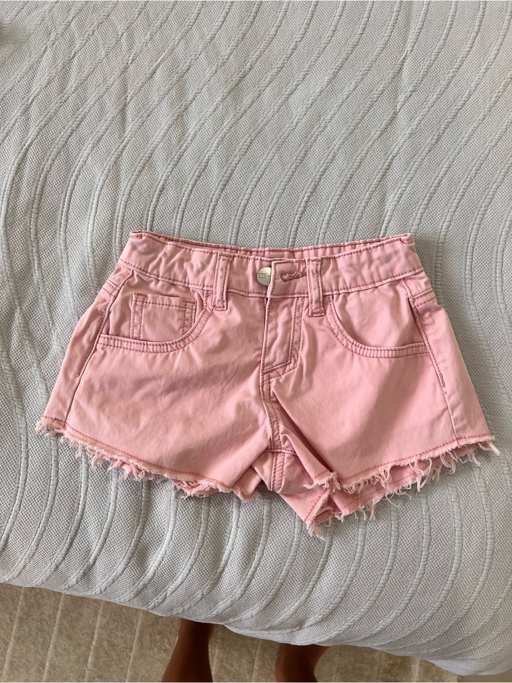 Women's Pink Frayed Hem Denim Shorts